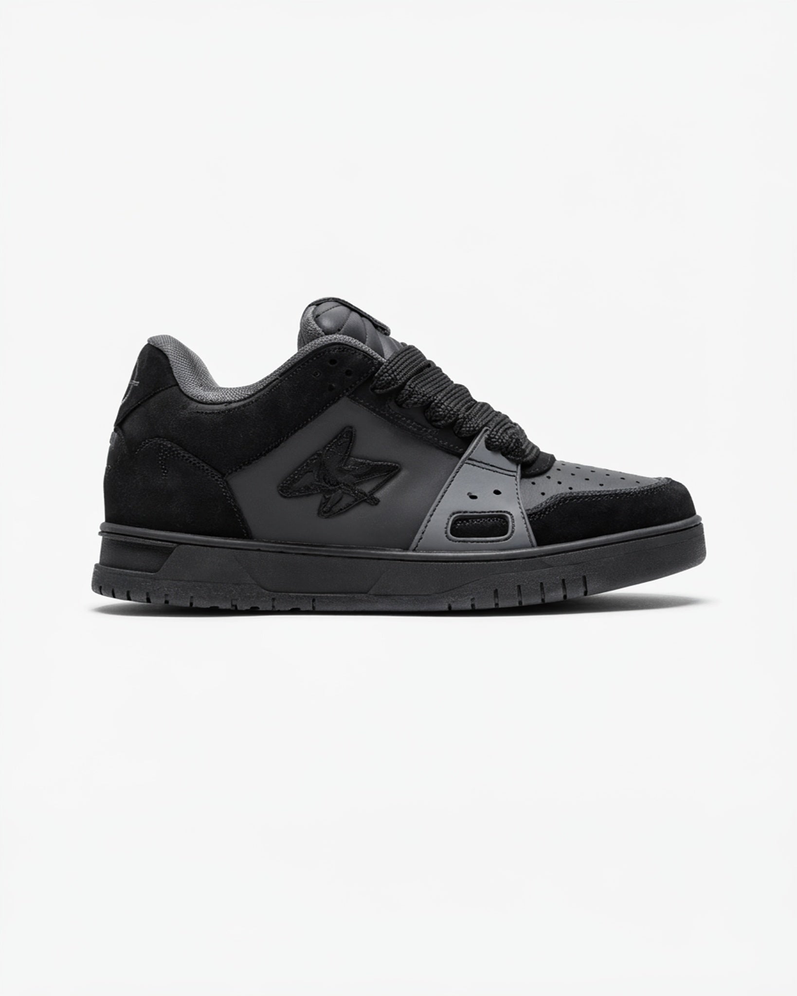 V2 "TRIPLE BLACK"