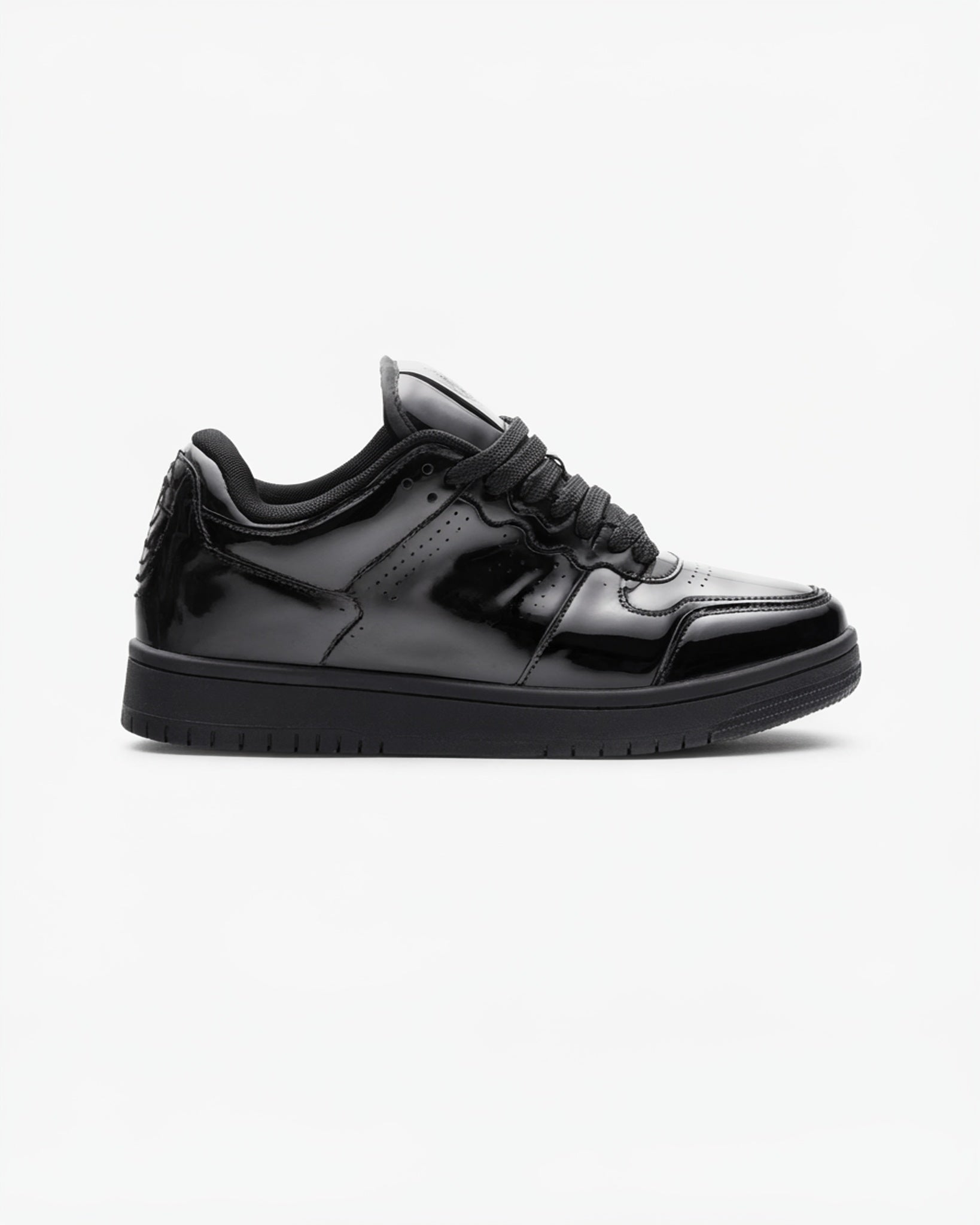 "GLOSSY BLACK"